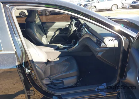 2020 Toyota Camry Se Awd z USA, uszkodzony, nr VIN 4T1G11BK9LU018697